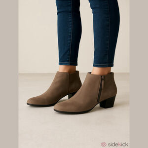 Ecco Shape 35 Suede Ankle Boots Dark Clay Taupe Block Heel Utility Bootie EU 41